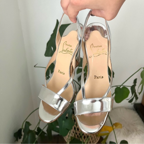 Christian Louboutin / Silver Open Toe Cork Heel Wedges - Picture 1 of 4